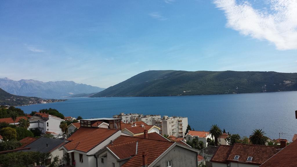 Apartments Milano Herceg Novi Esterno foto